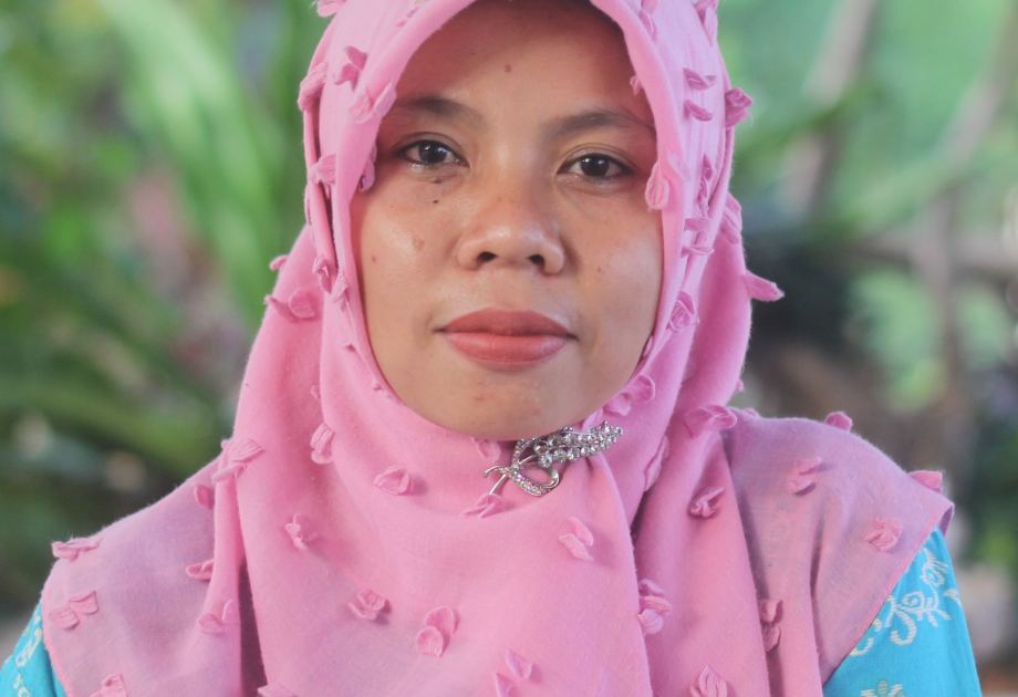Portrait of Asmania (climate change complainant from Indonesia)